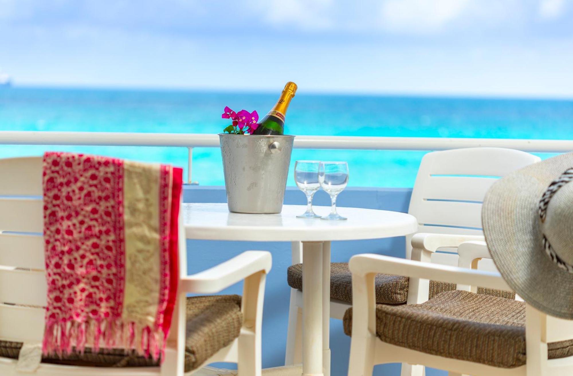 La Vista Resort Simpson Bay Dış mekan fotoğraf